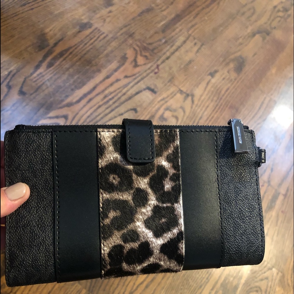 Michael Kors wallet